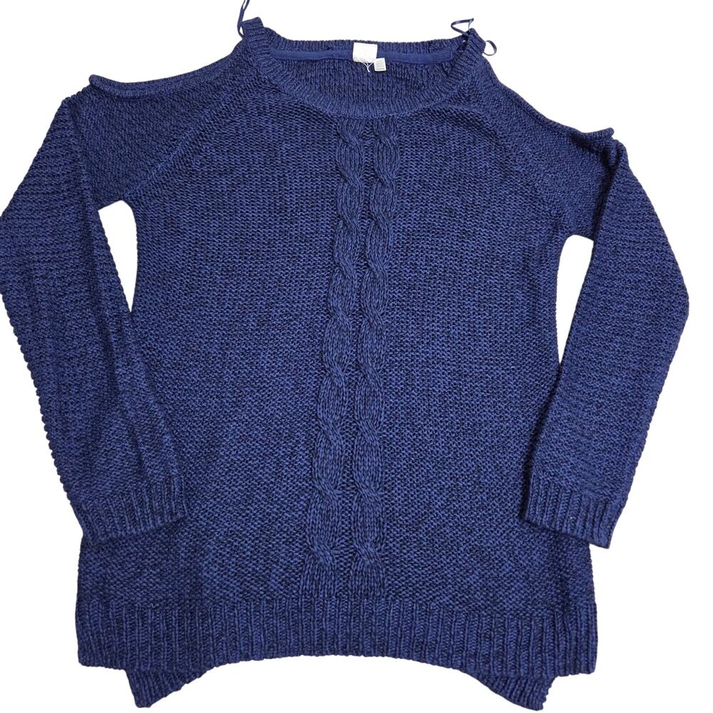 Cloth Woman's Blue cold shoulder Sweater size M